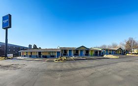 Rodeway Inn Auburn Hills - Detroit